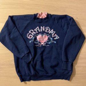 vintage grandma pullover